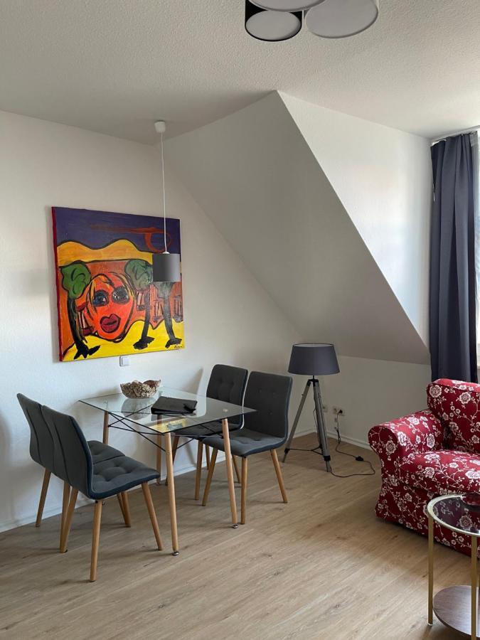 H&H Apartment Im Herzen Von Greifswald Zentral In Der Langen Reihe מראה חיצוני תמונה