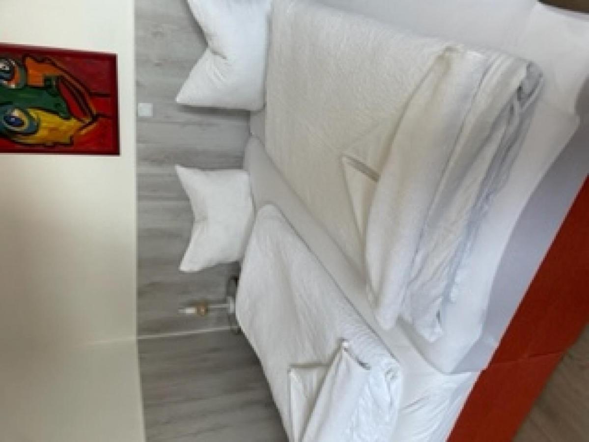 H&H Apartment Im Herzen Von Greifswald Zentral In Der Langen Reihe מראה חיצוני תמונה